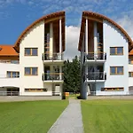 Aldeamento Turístico Lipno 4*